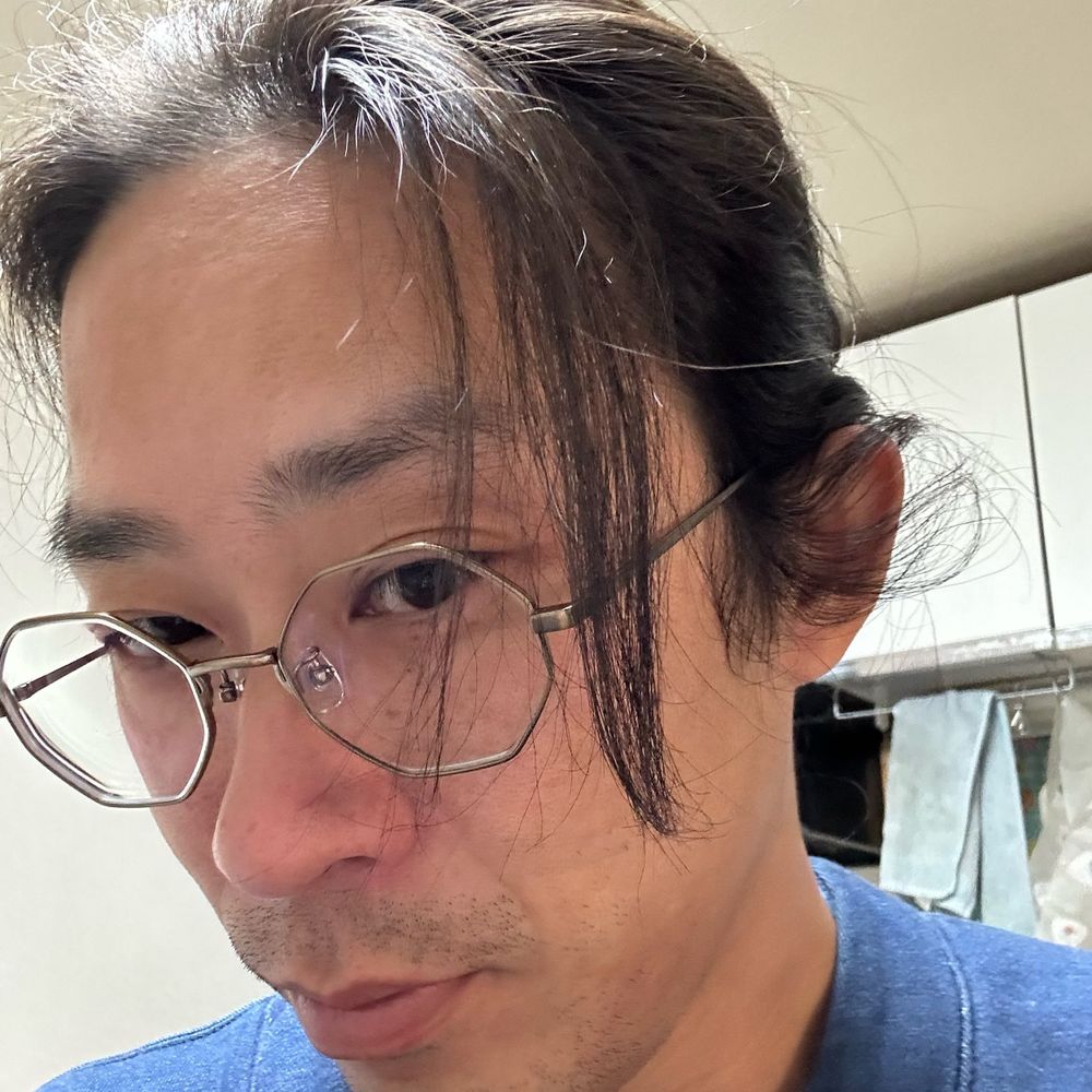 横地啓史
