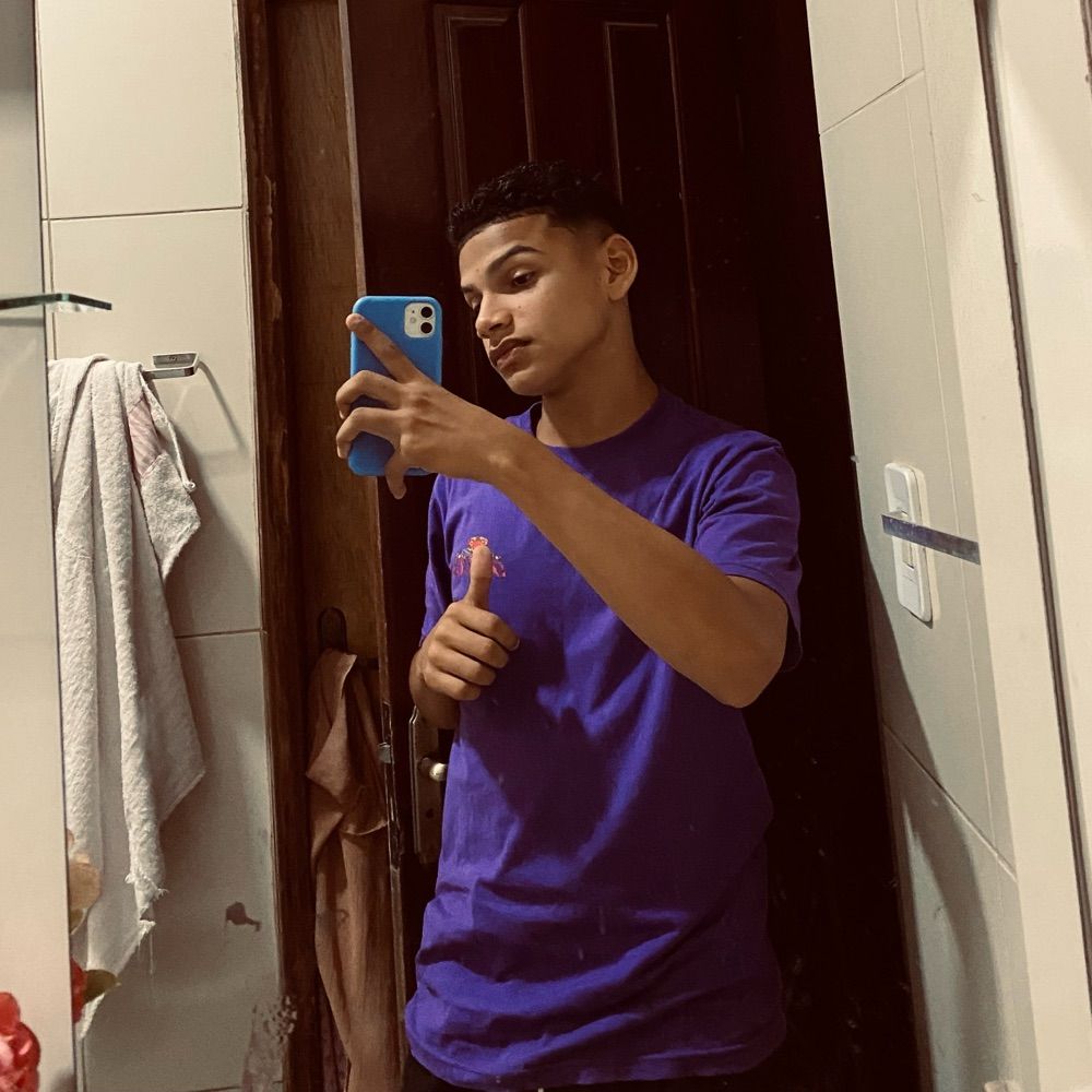 🥇