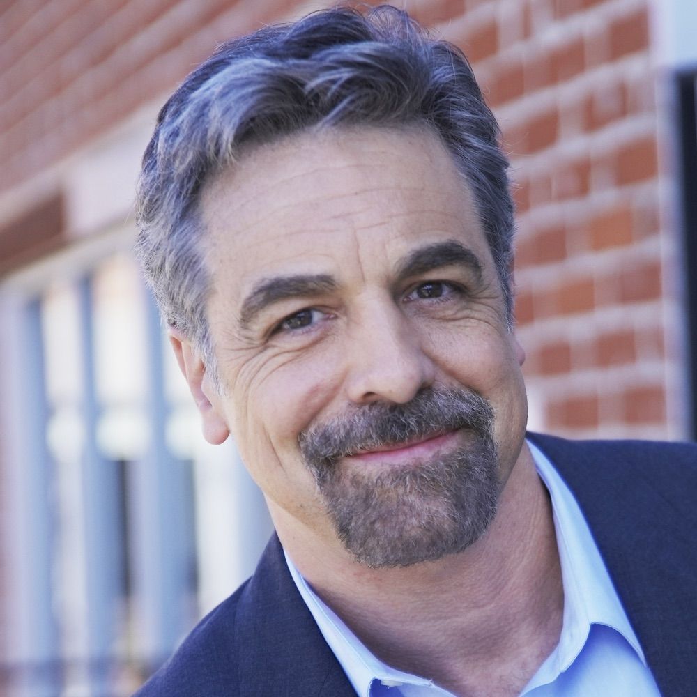 Chris L. McKenna