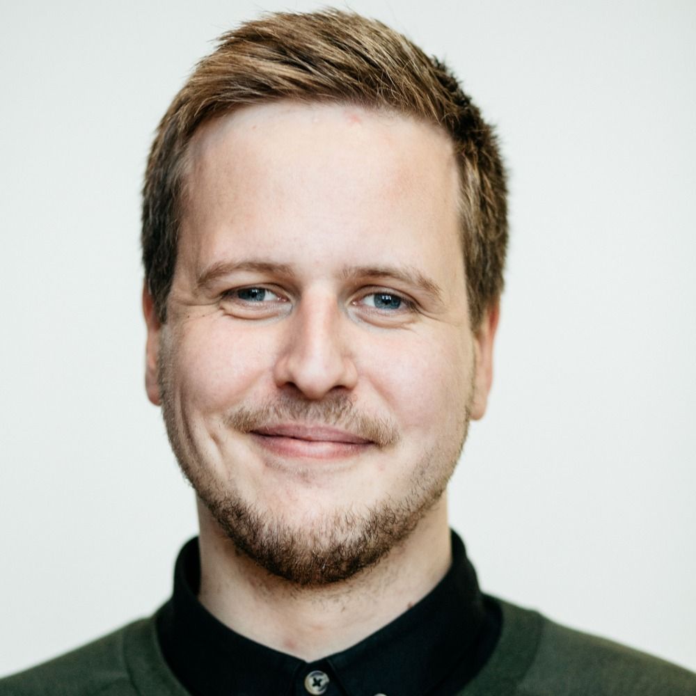 Edvard N. Larsen