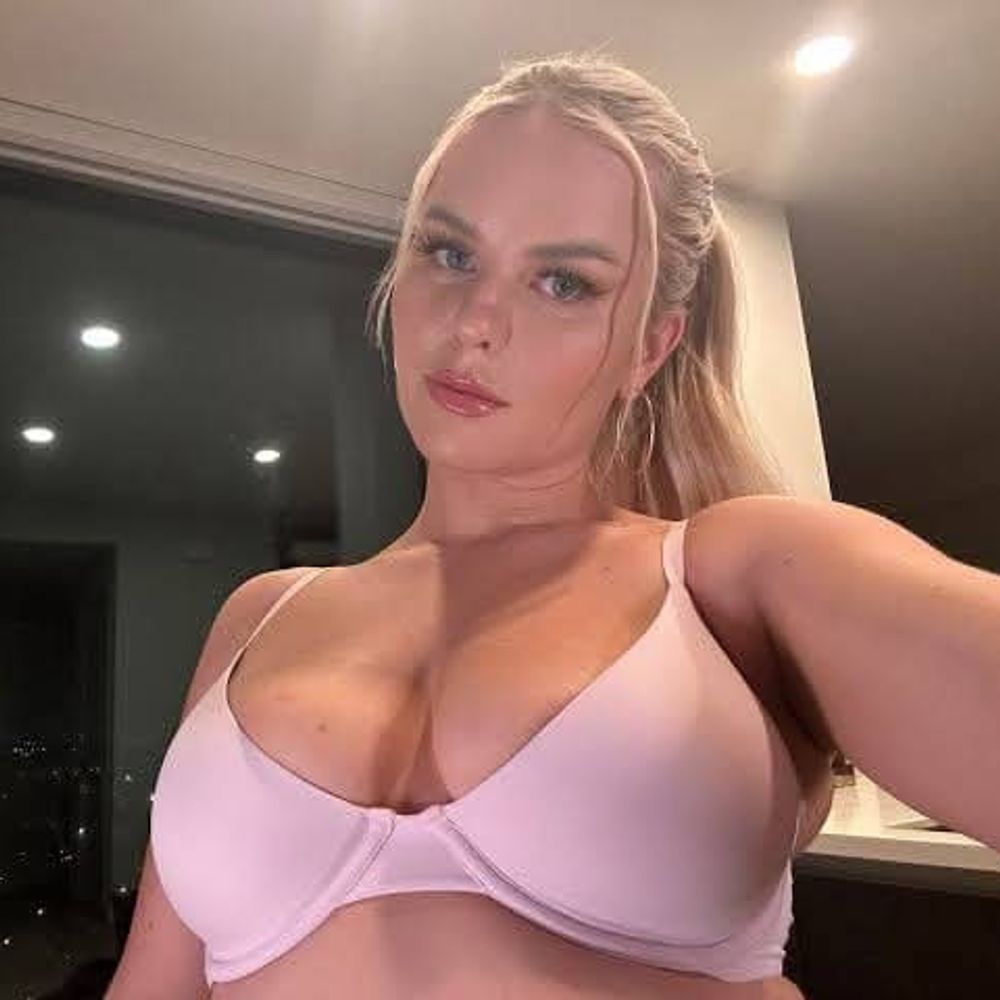 Sharon Nelle