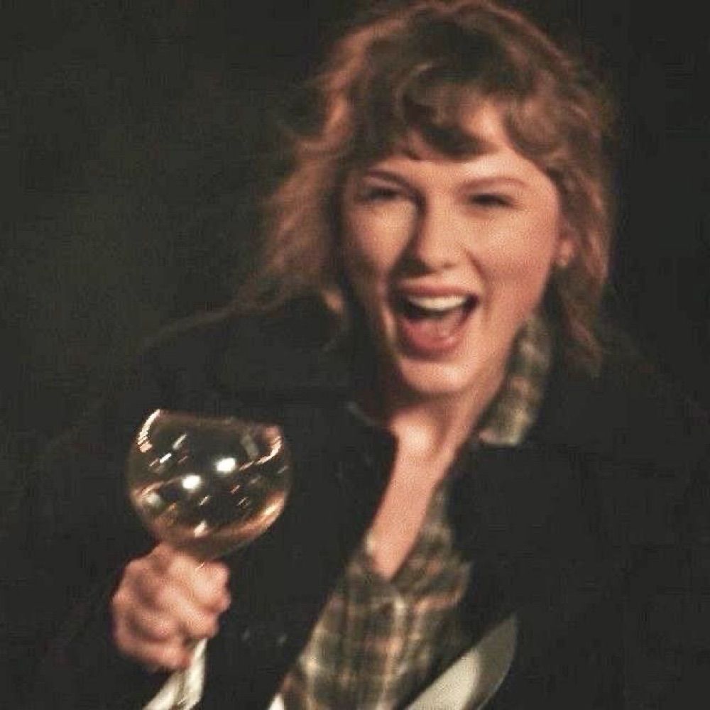lucie ( Taylor’s version ) 🍂