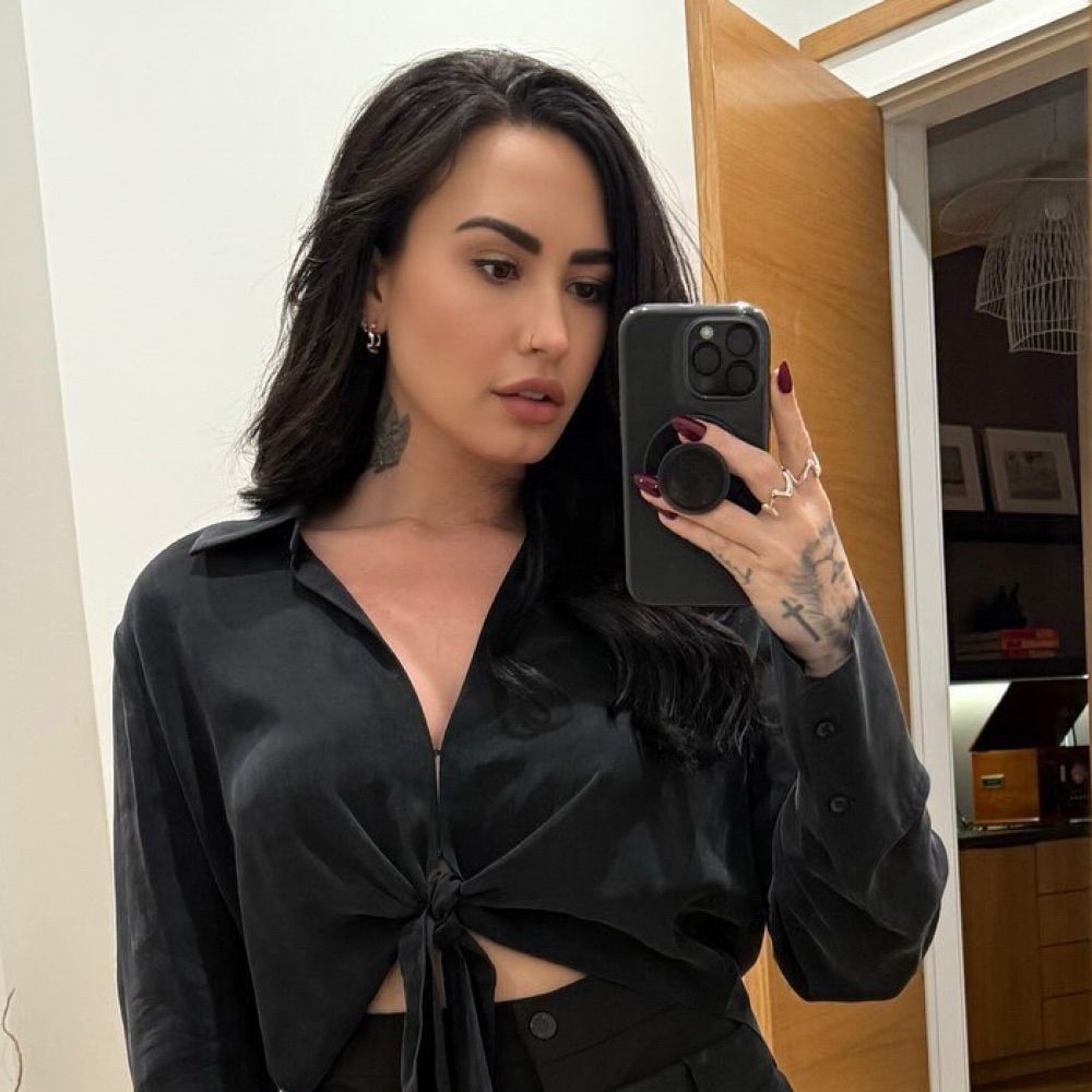 Demi lovato