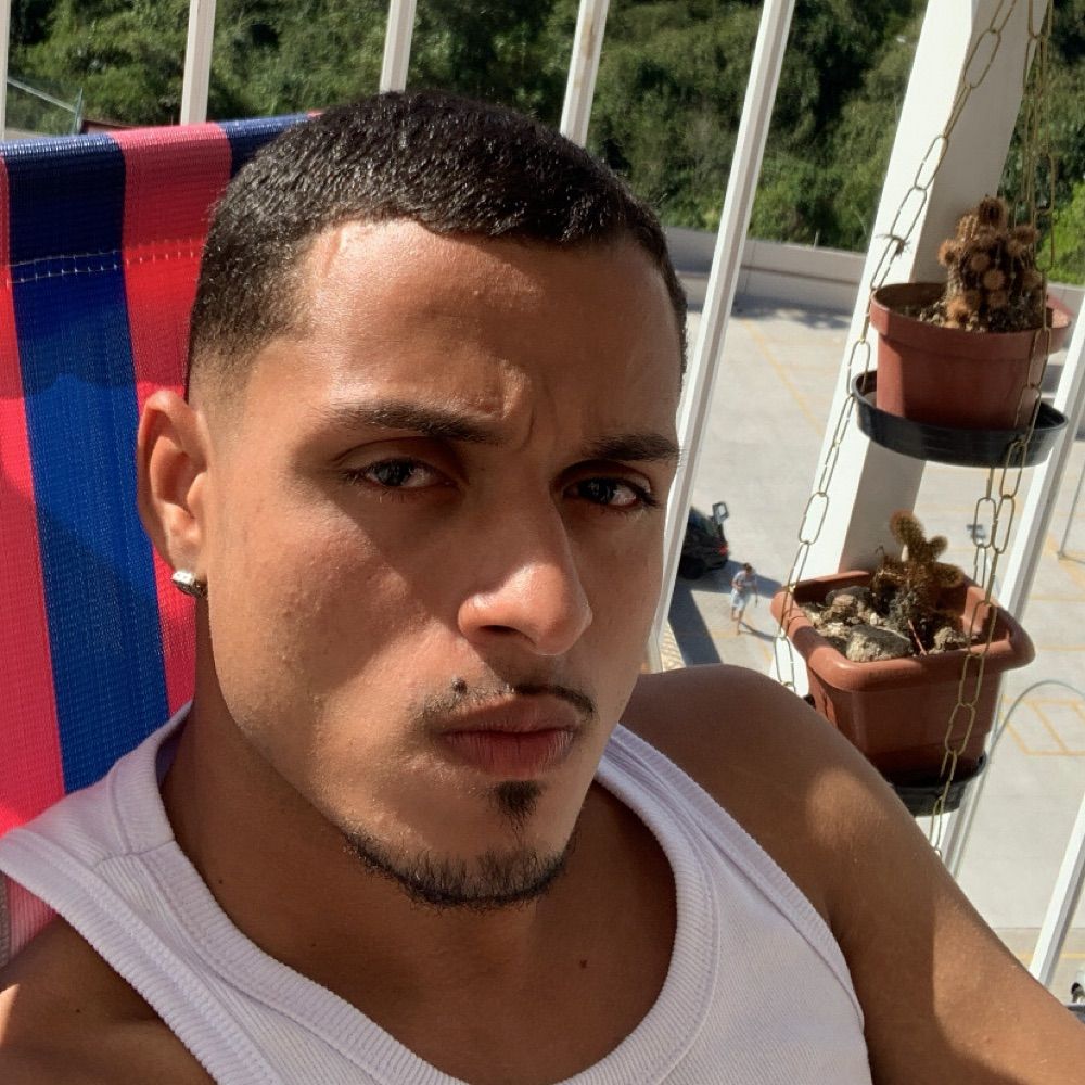 Gustavo. K