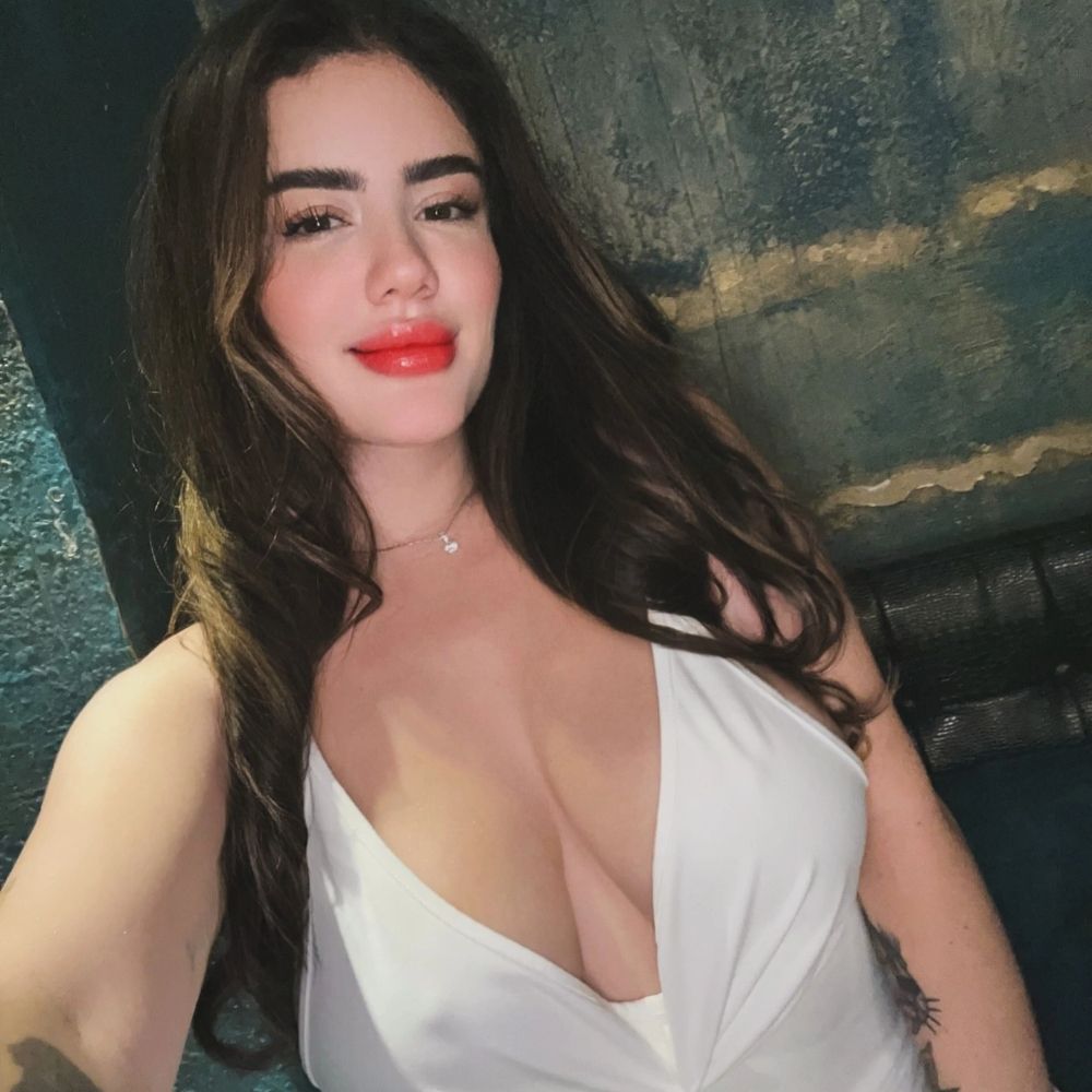 yasmimleal