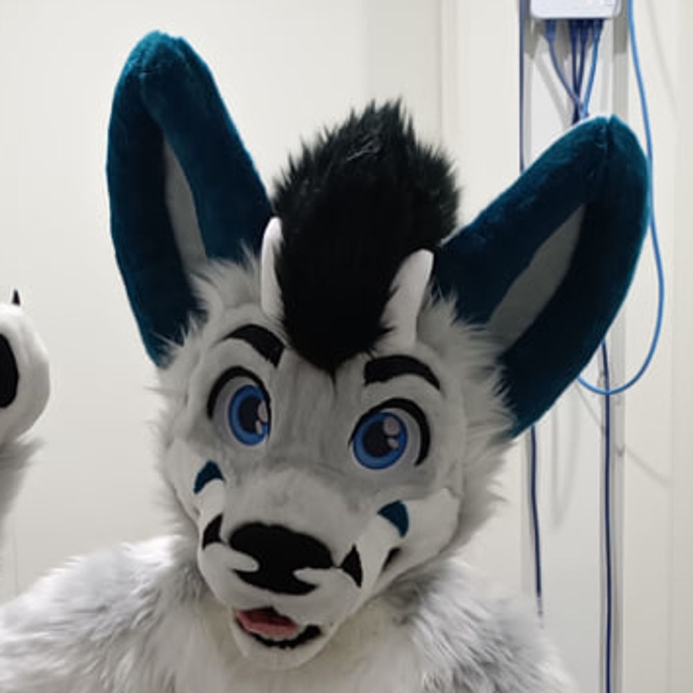 Raven (Pup Sandro) 🇦🇺 🔞