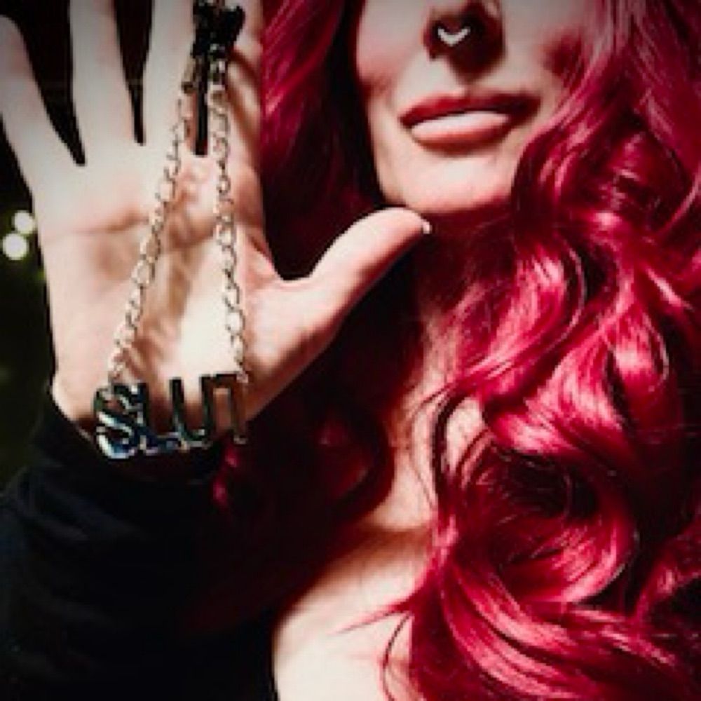 Mistress Victoria Marx aka Milehighmistress