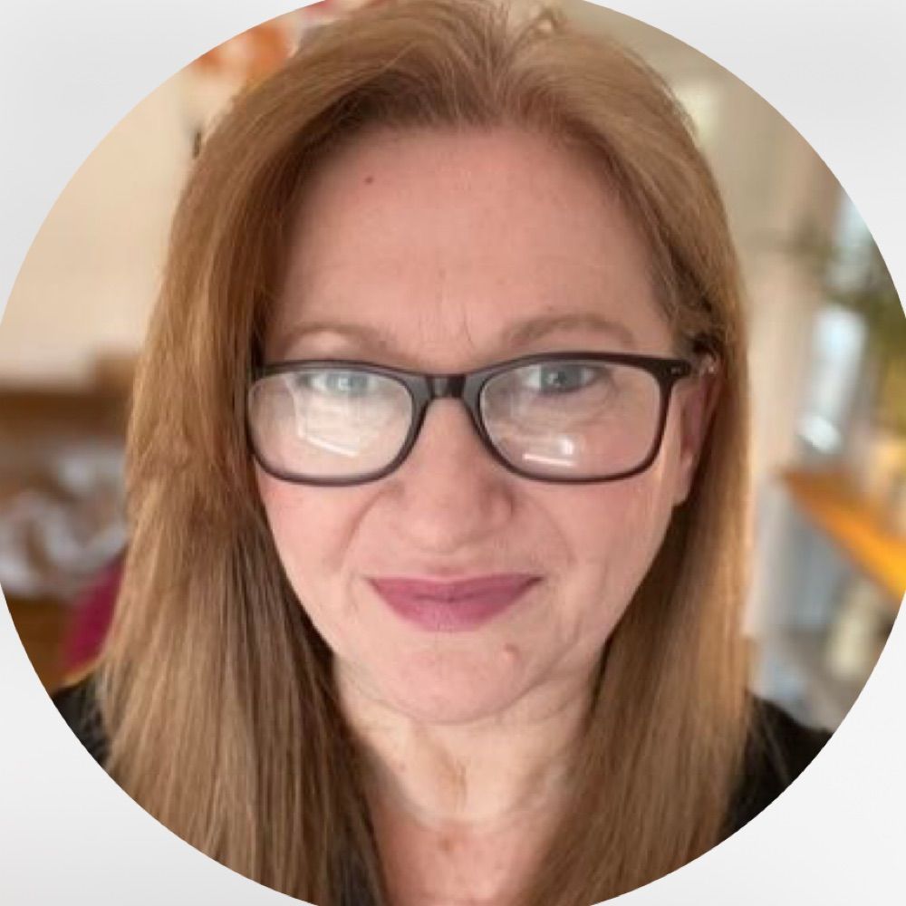 Dr Beverley Friend