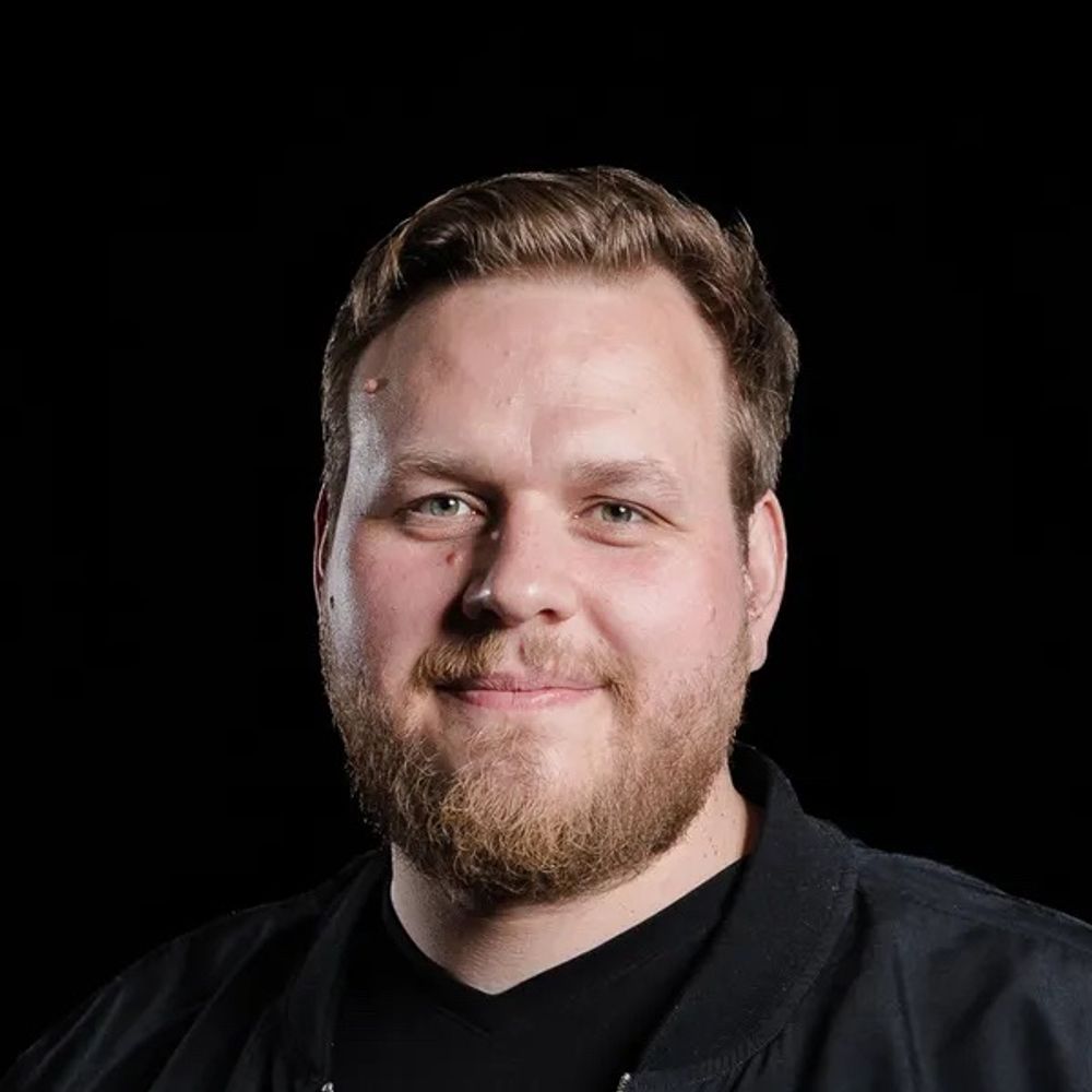 Daniel - Hirsch auf Löwe, Footballerei & Das Kingdom