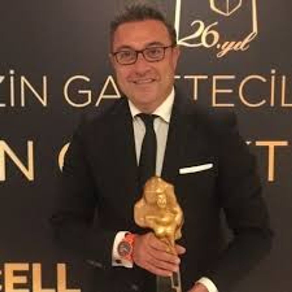 Uğur Önver Anchorman / Haber Spikeri