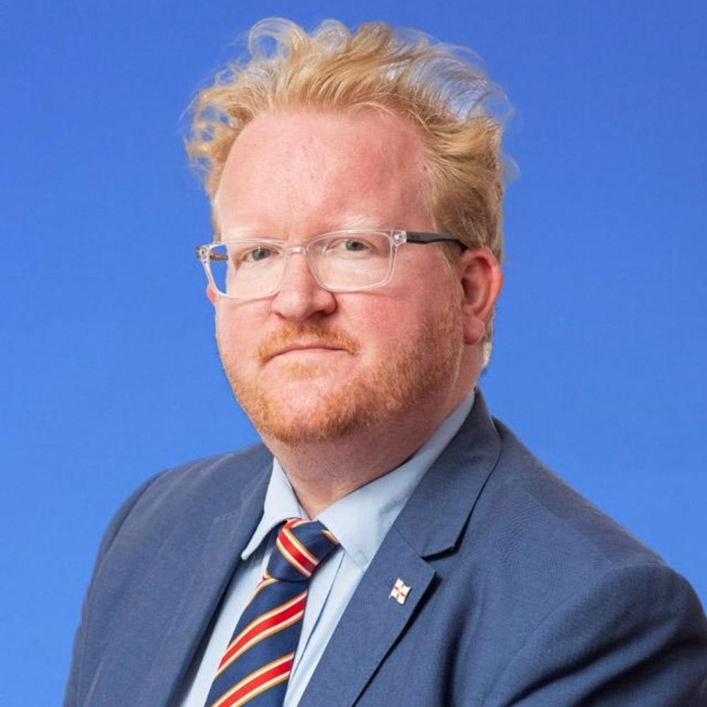 Cllr Gary Hynds