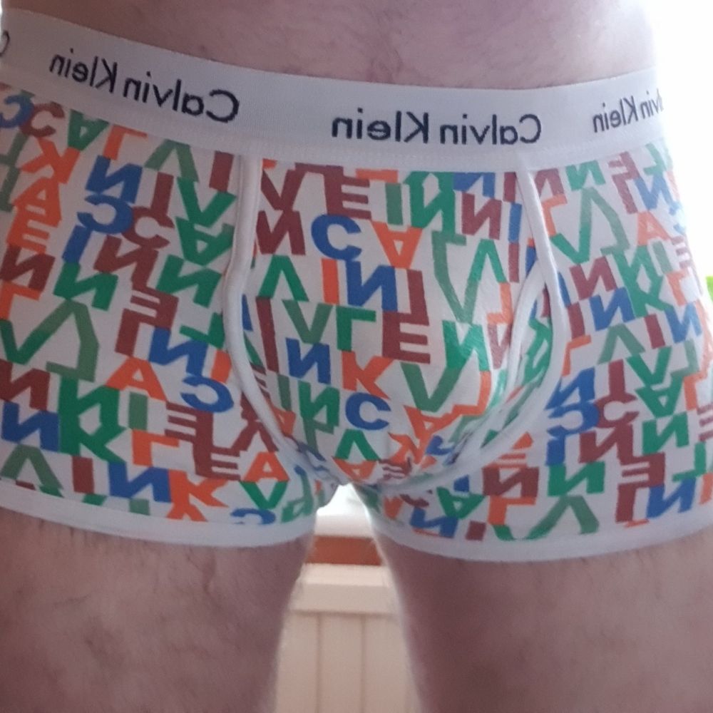Plants, pants and sags