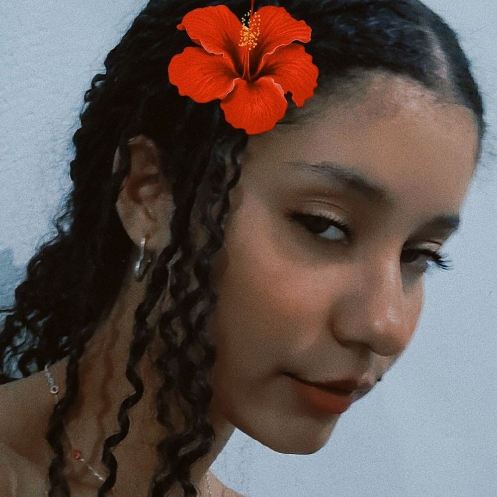 Izabelinha 