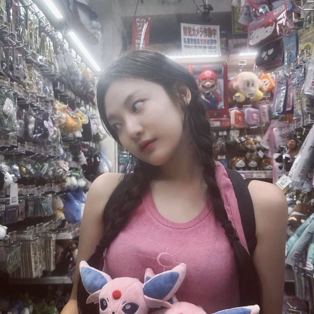 ◞˚❀