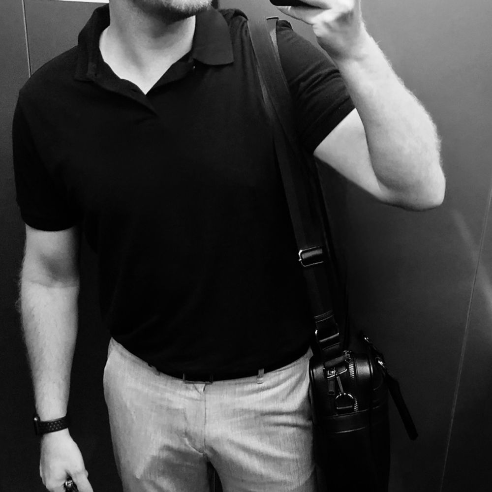 Ron Kola