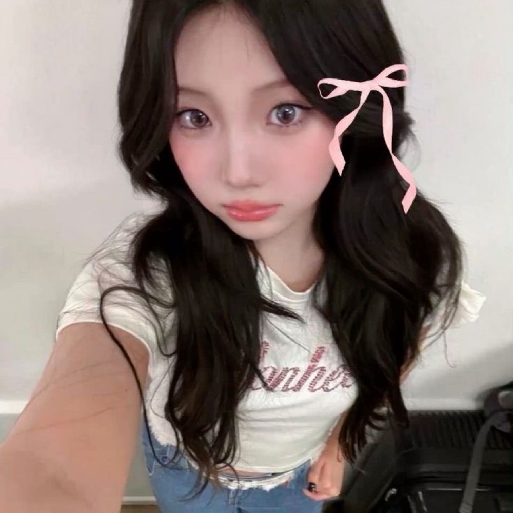 nia ᥫ᭡