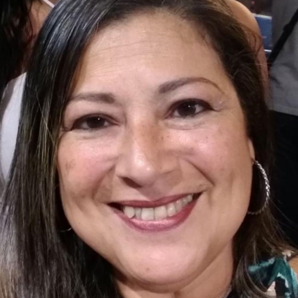 Cida Santos 