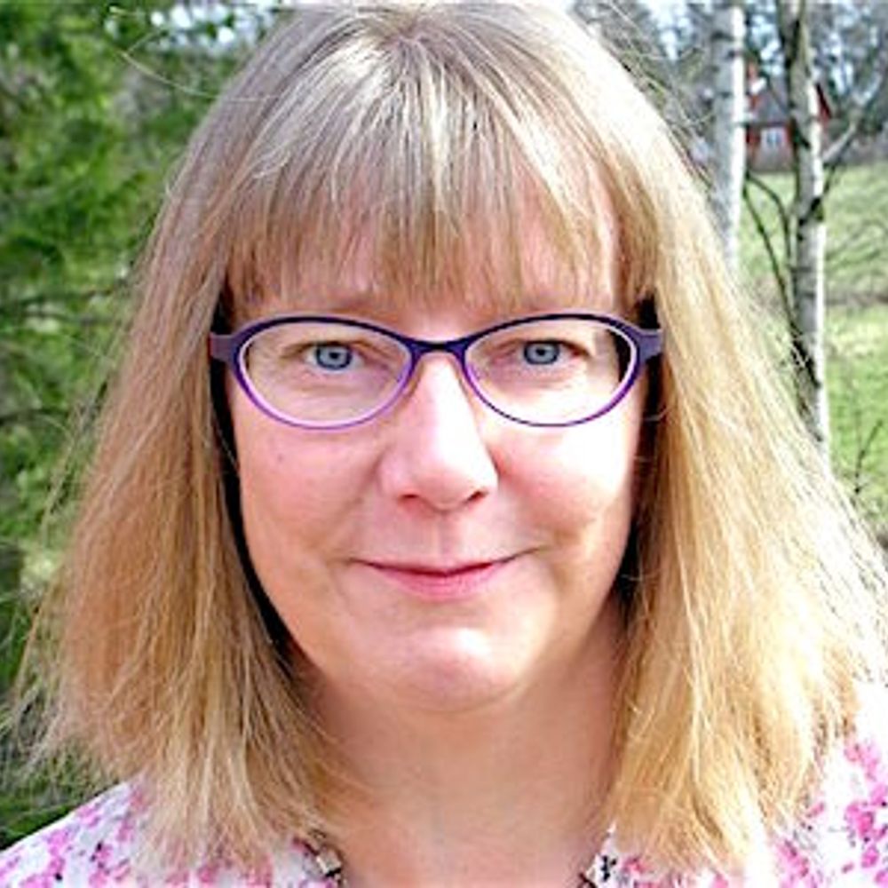 Annika Perry