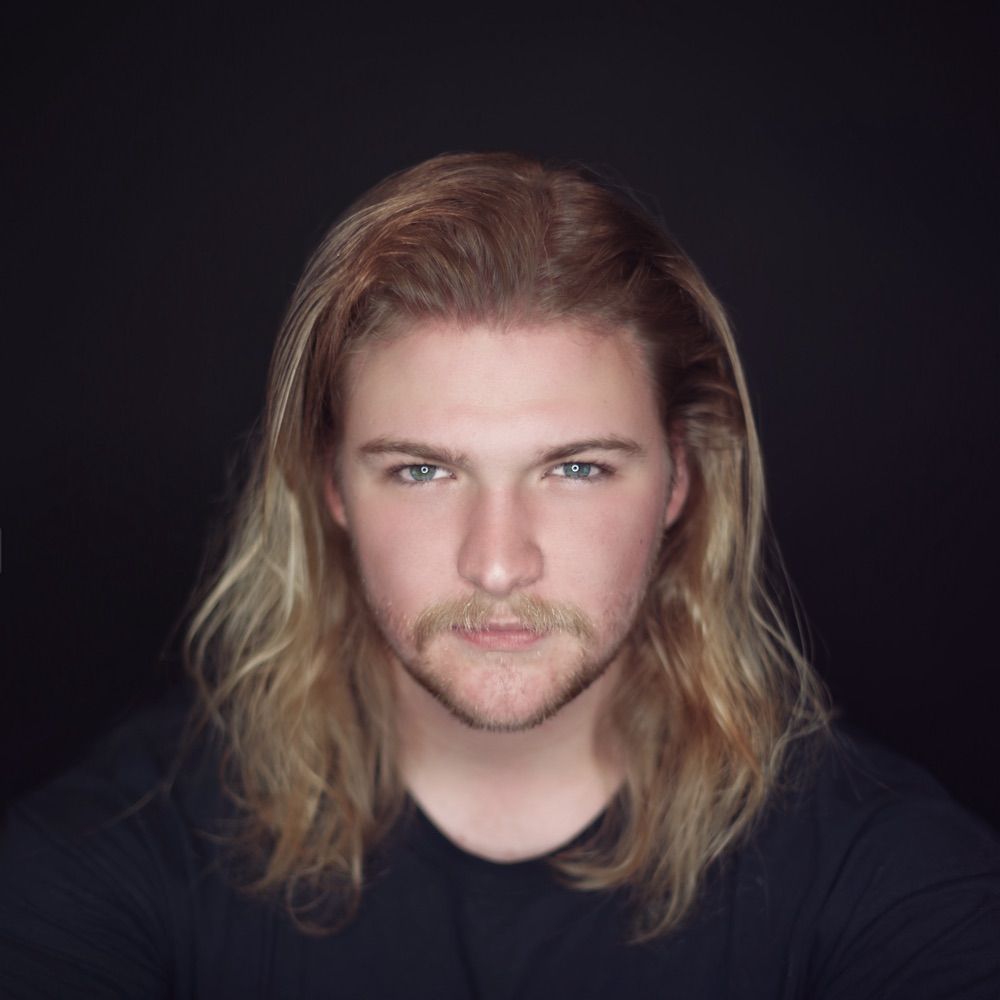 Hunter Curtis