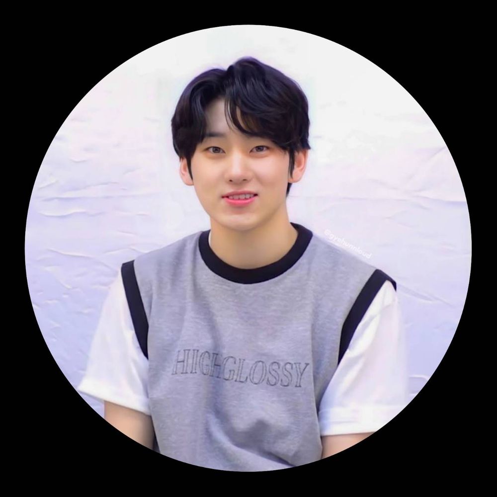 Gyehoon, L.