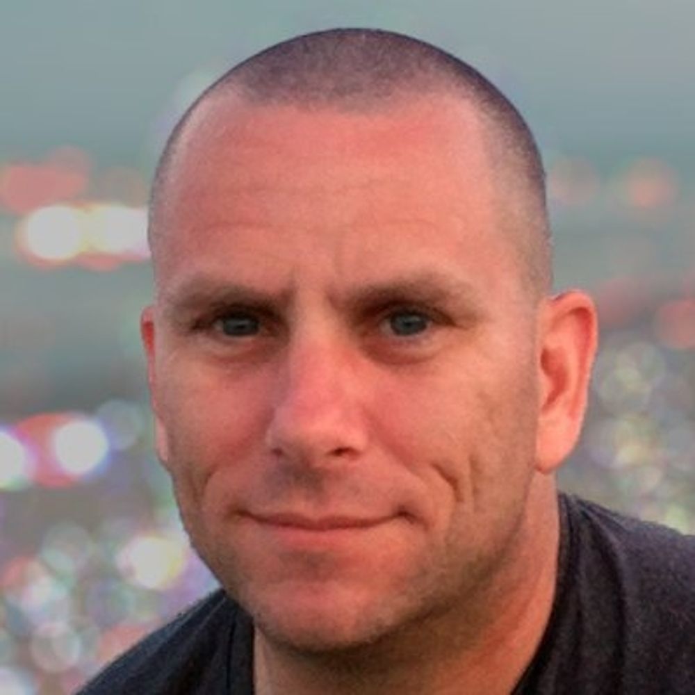 Adrian Grimm