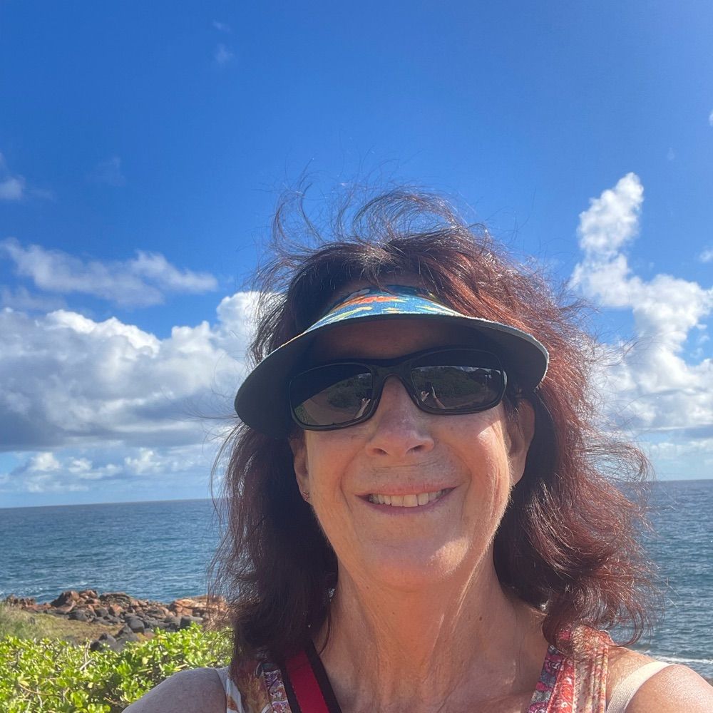 Lesley Carrell