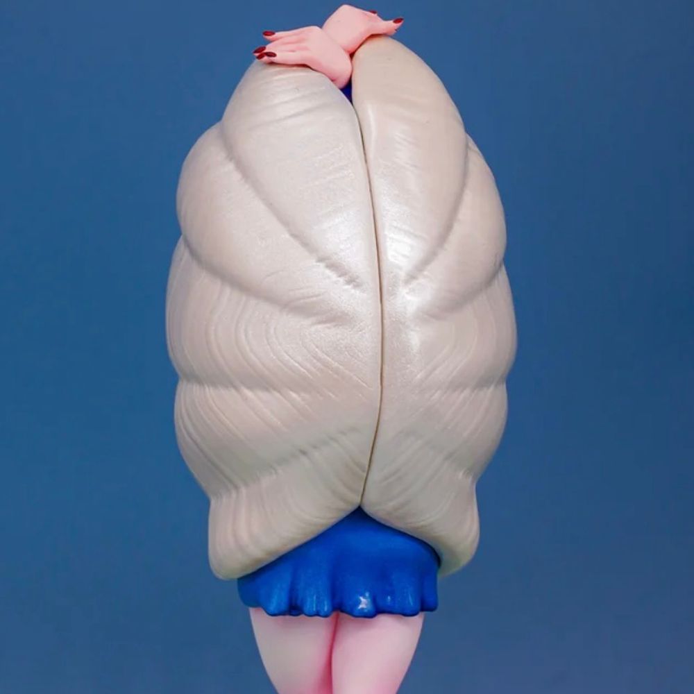 bashful clam
