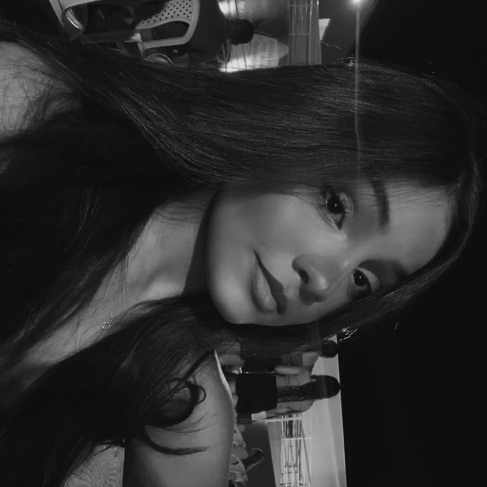 Lila 🖤🤍