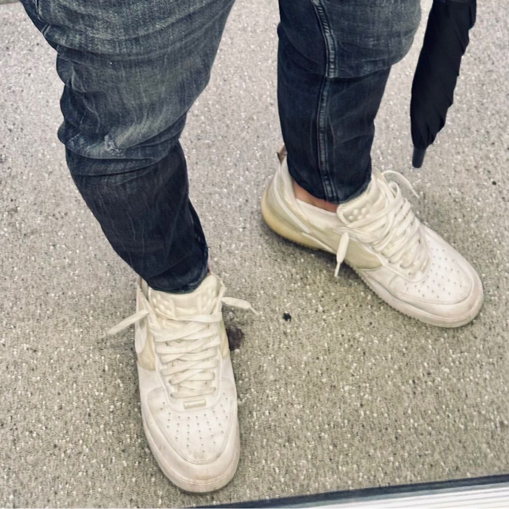Sneaker freak!