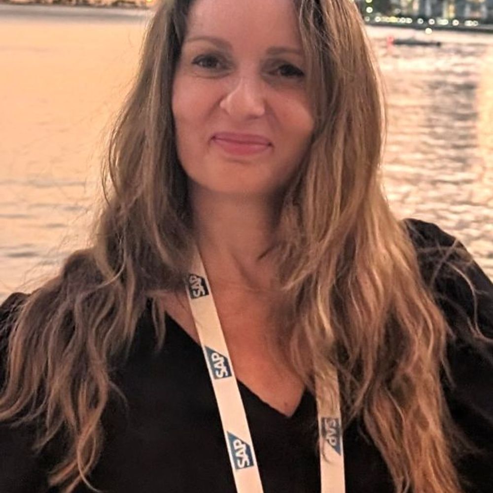Ioana Black