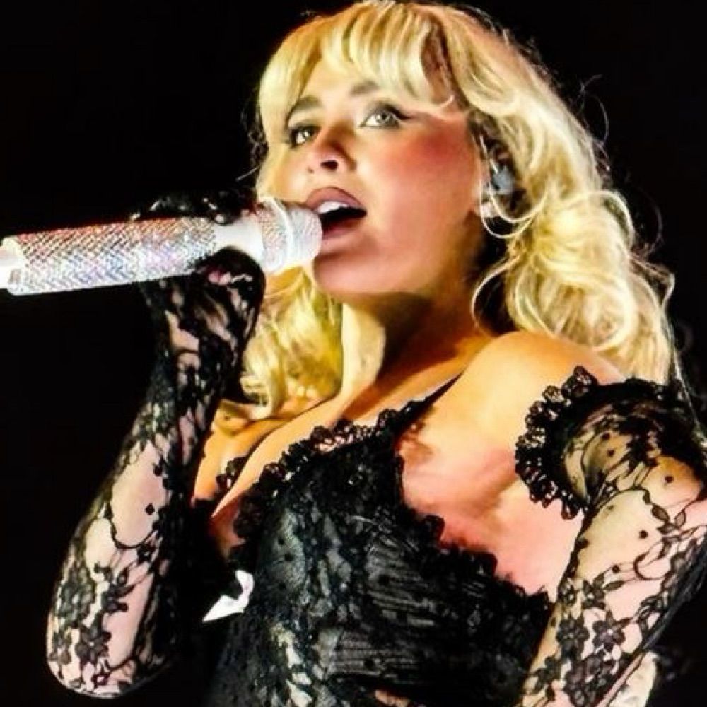 Short n’ Sweet Tour 💋