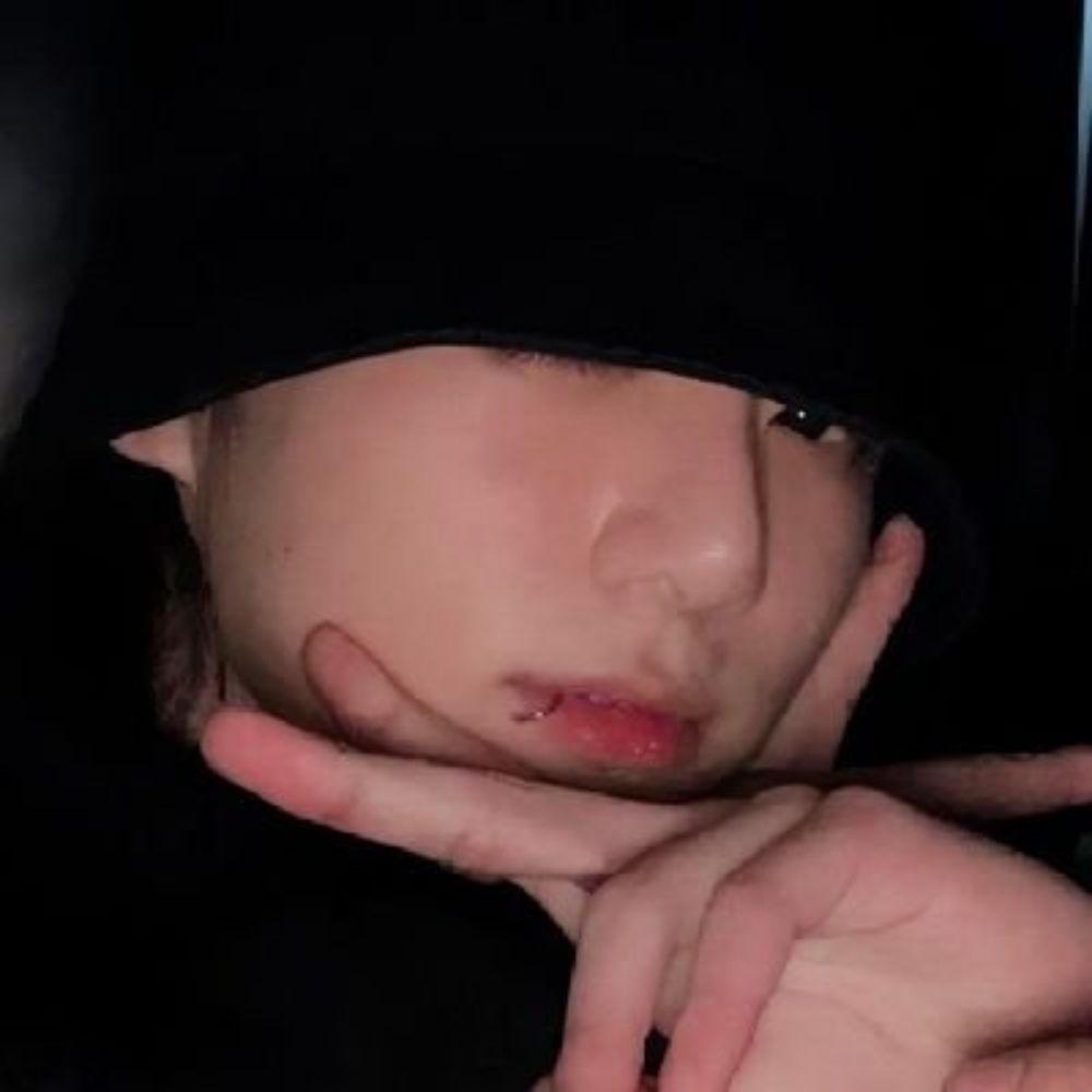 ✿
