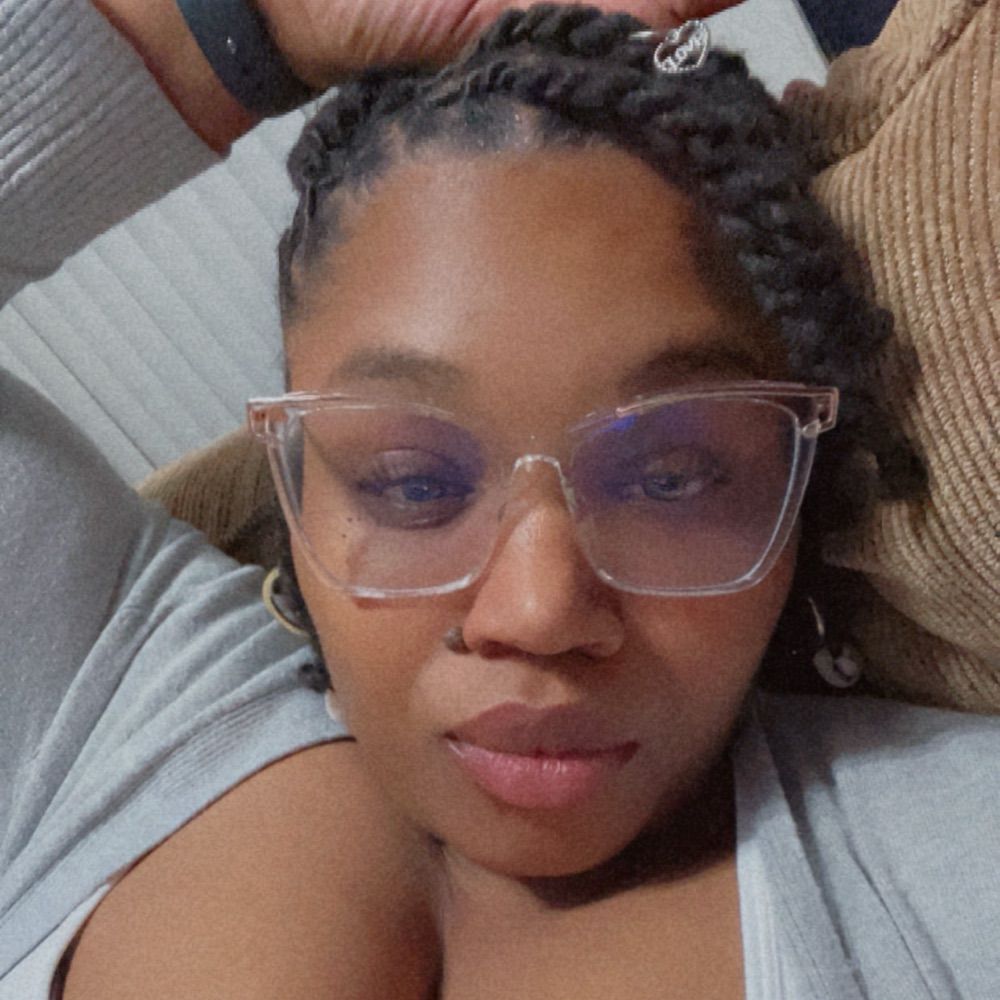 Dat Gurl Neka