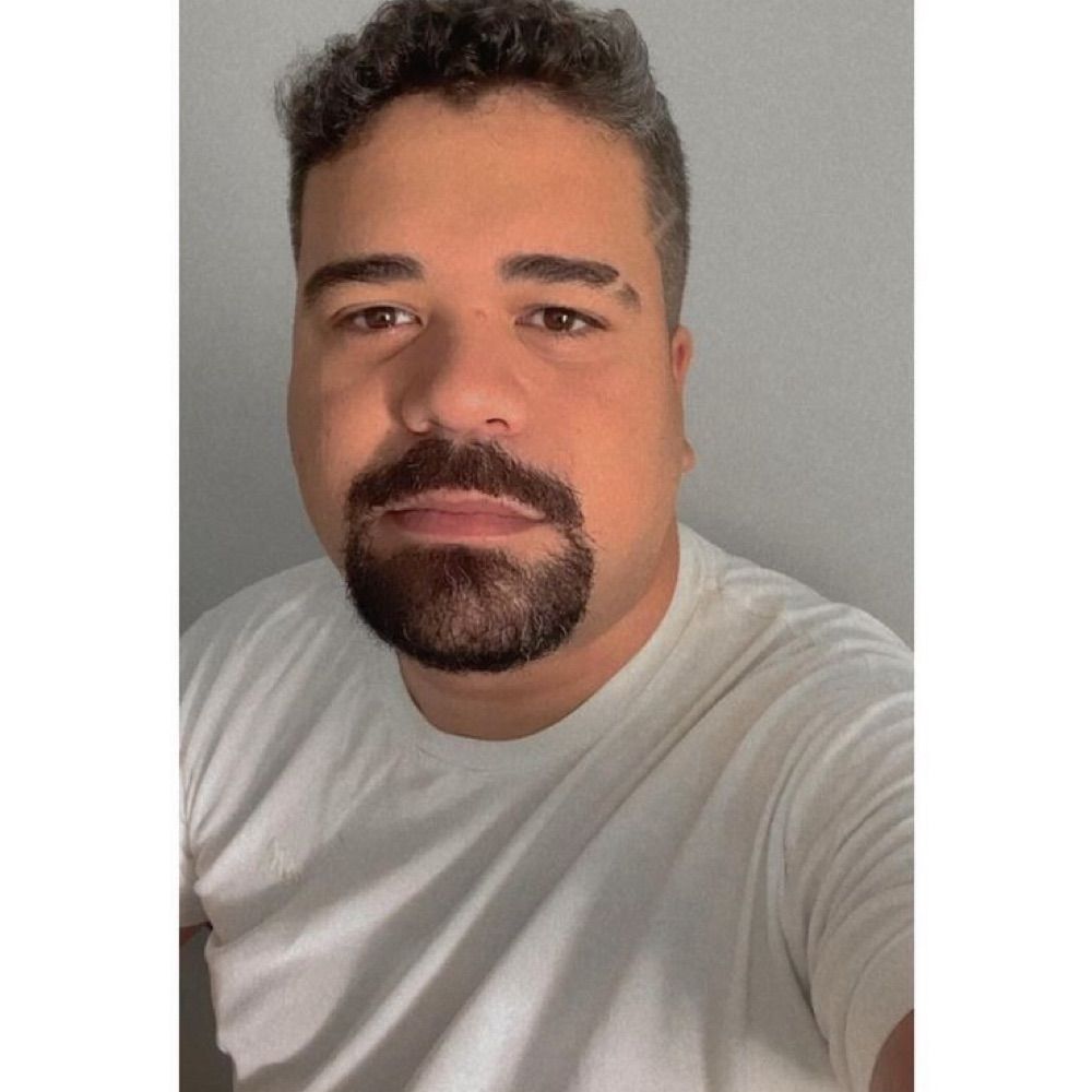 Vitor Hugo S