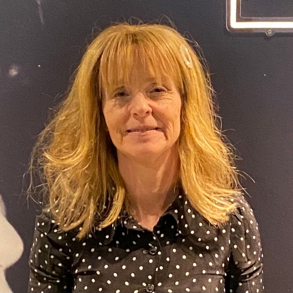 Dr Nicola Miles