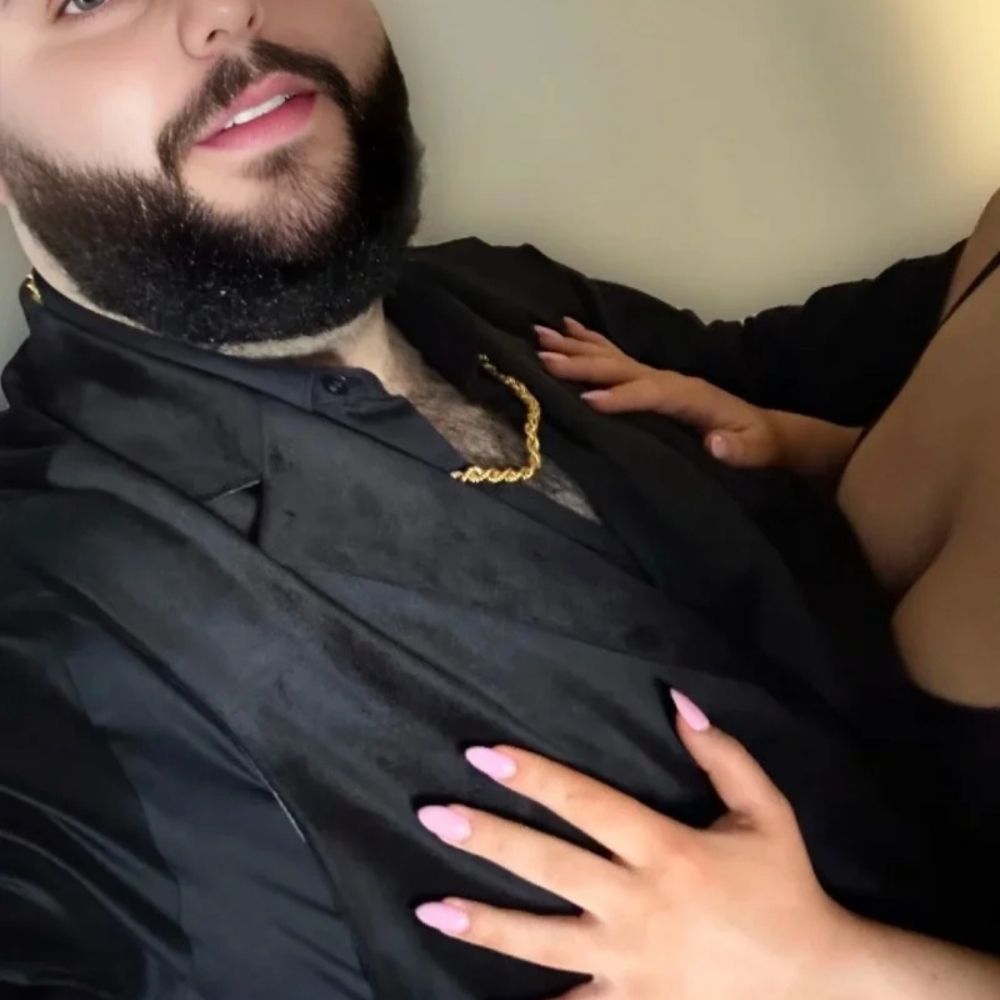 ArabTightGrip