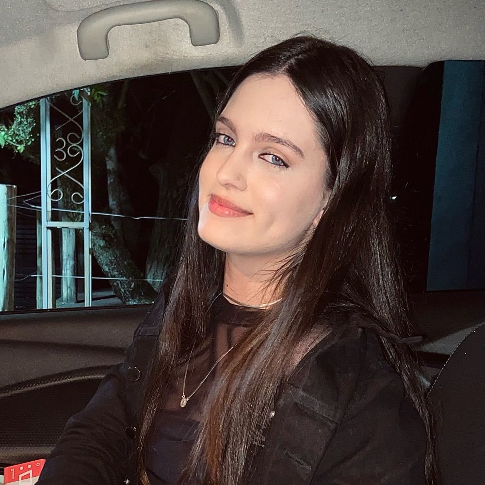 Laura Pires Haendchen