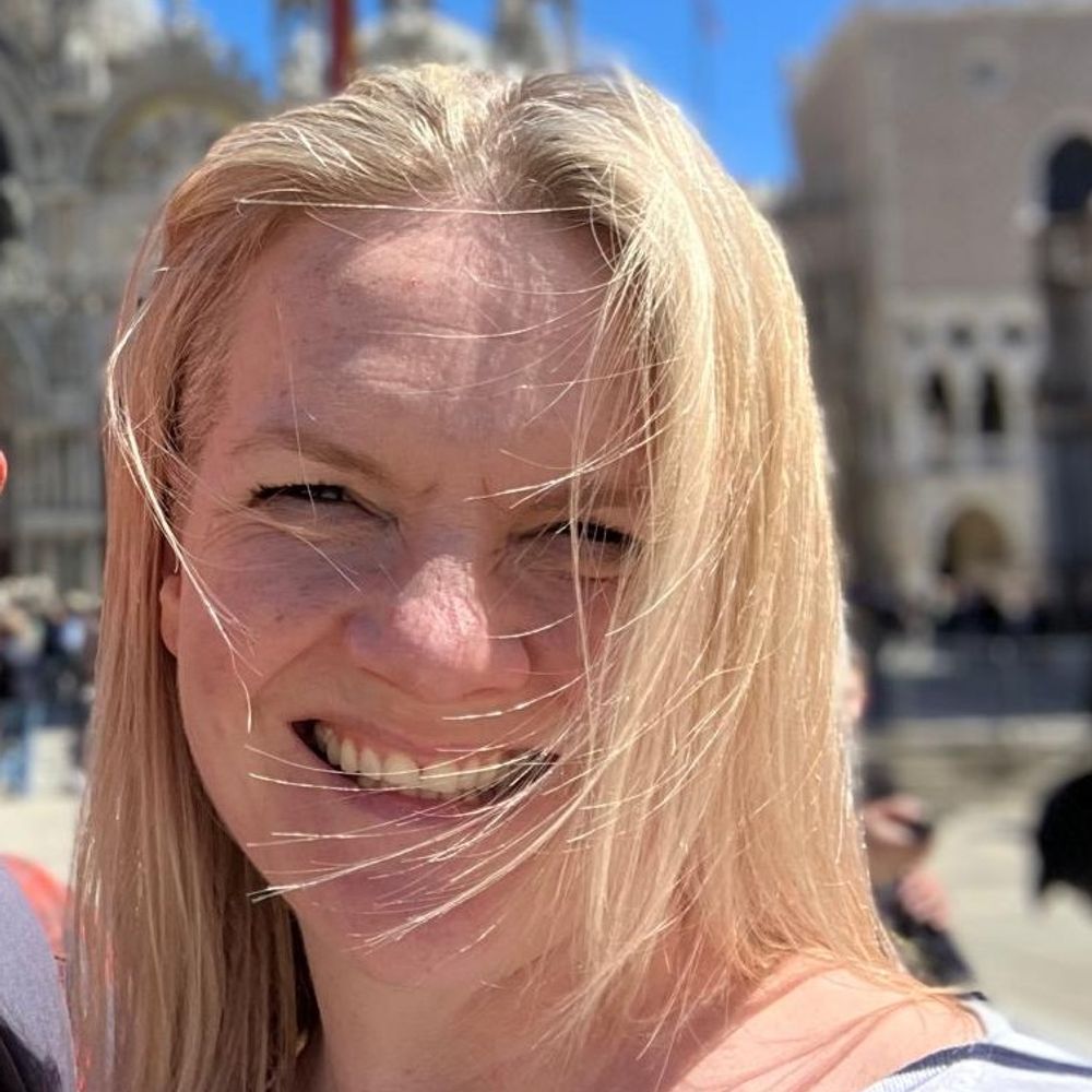 Dr Alison Gregory