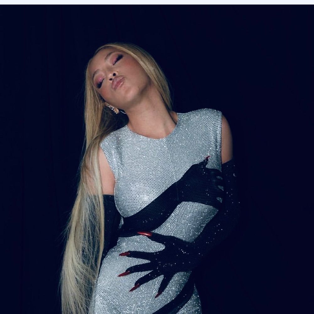 ✨✨✨