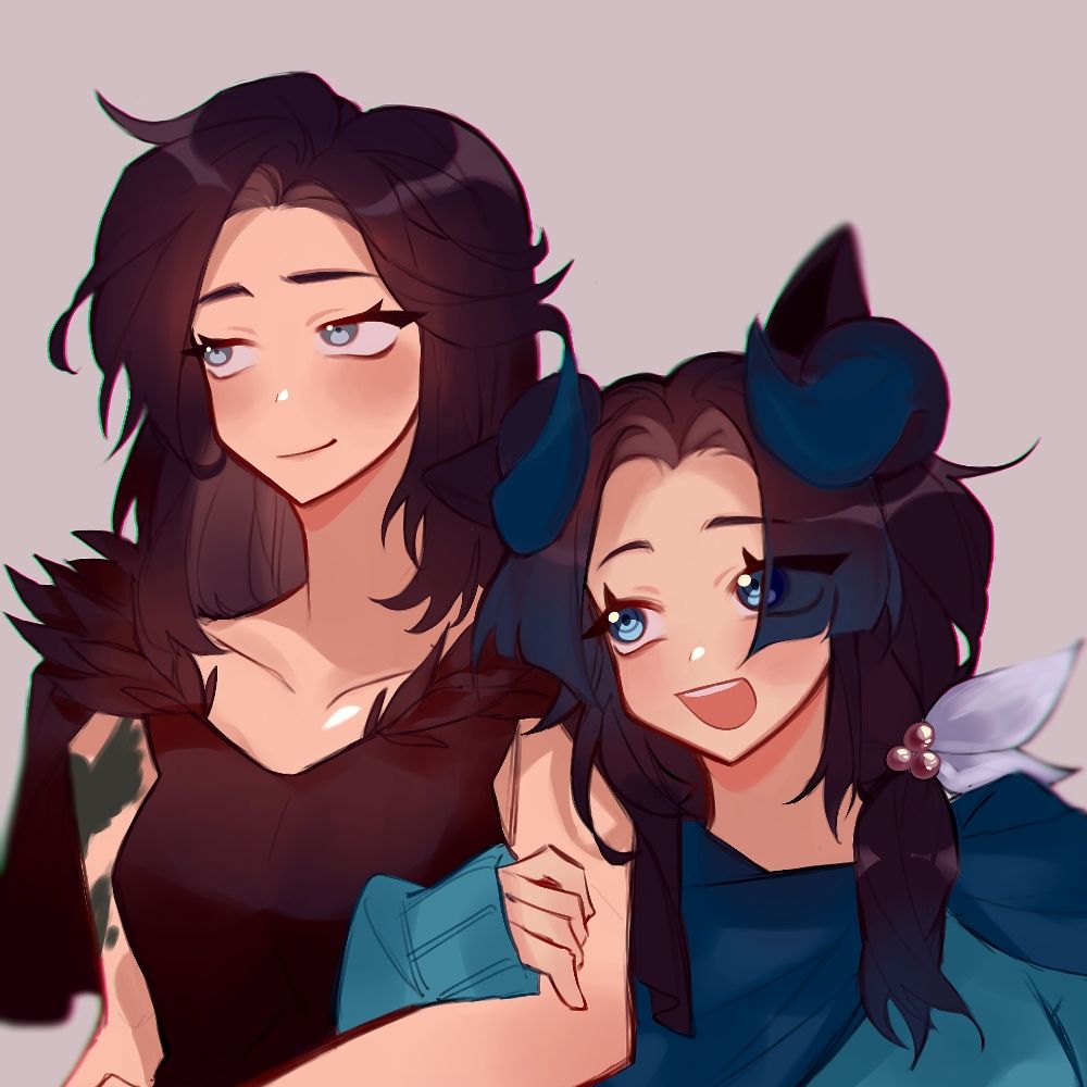 Moon Twins