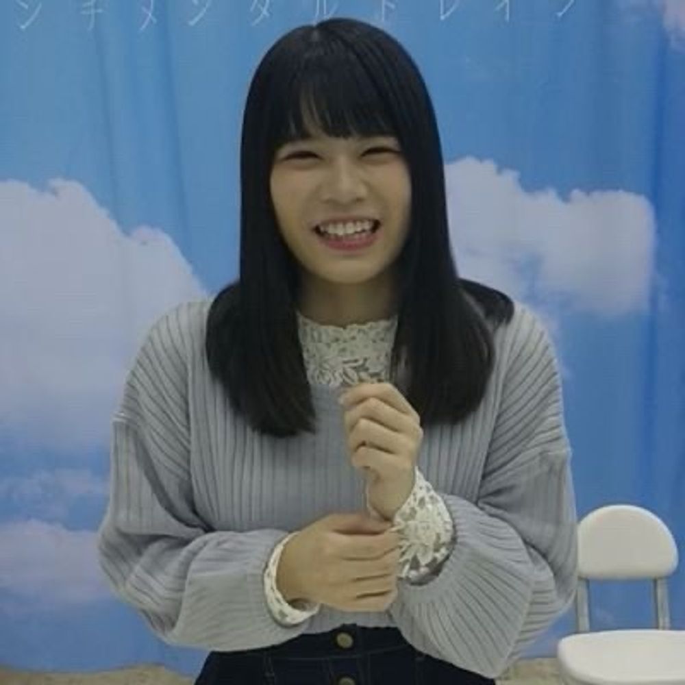 けいよん