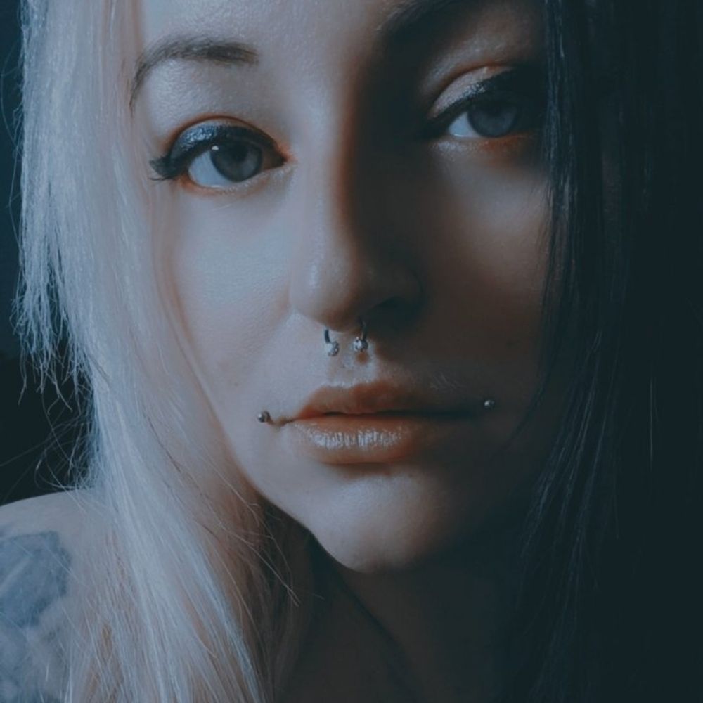 𝐀𝐥𝐲𝐲𝐆𝐡𝐨𝐬𝐭𝐭⋆🦇
