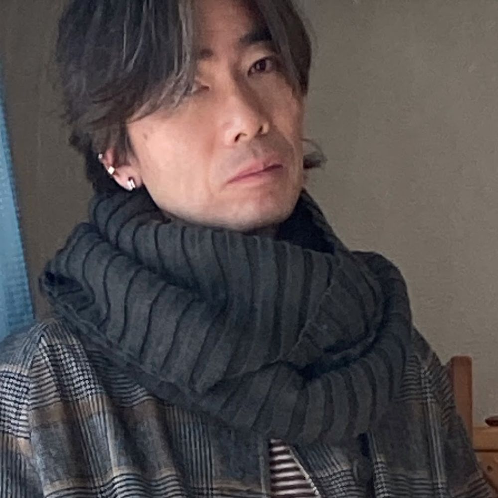 中島駆