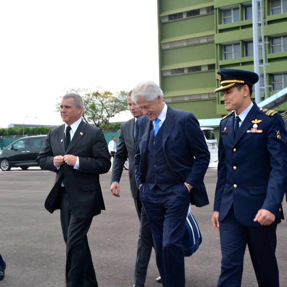 Ambassador Kirk Wagar (ret.)