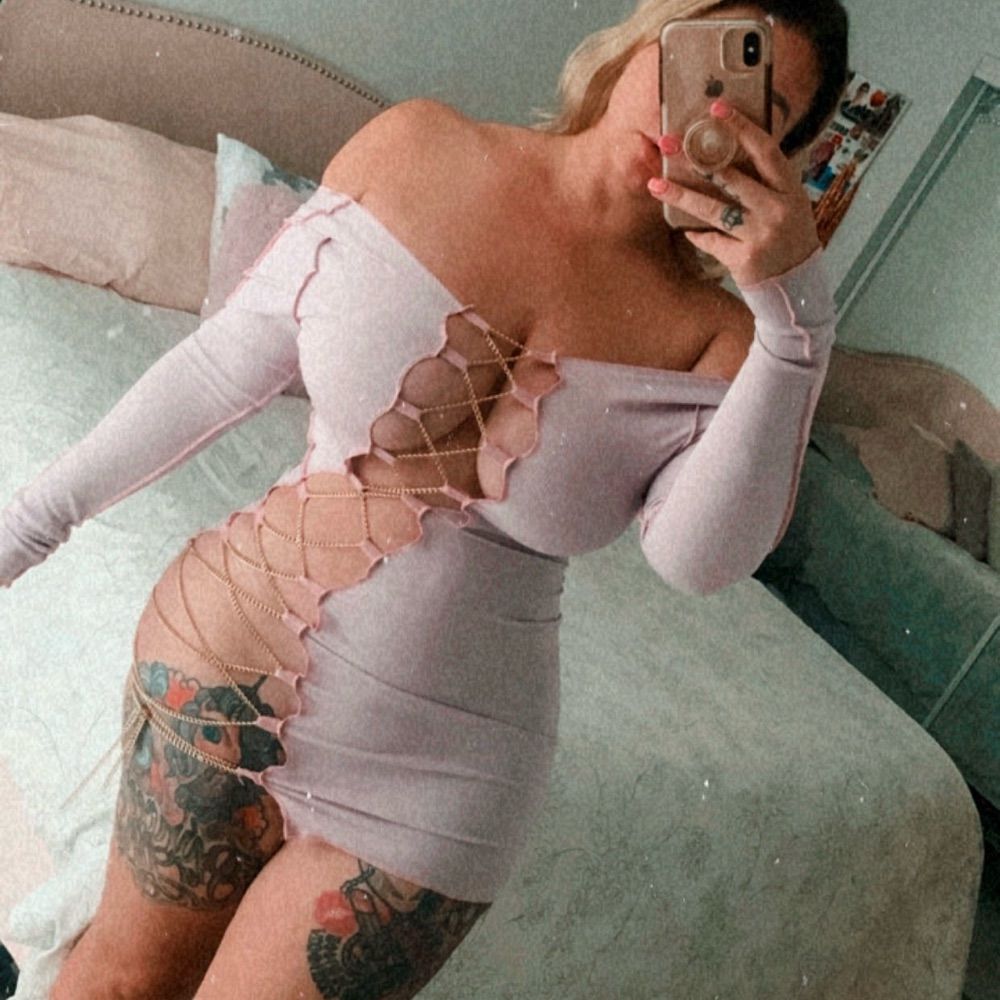 1dolly 👱🏼‍♀️(18+) your FAV PAWG > cum play 🌶️ OF 🔗 IN BIO