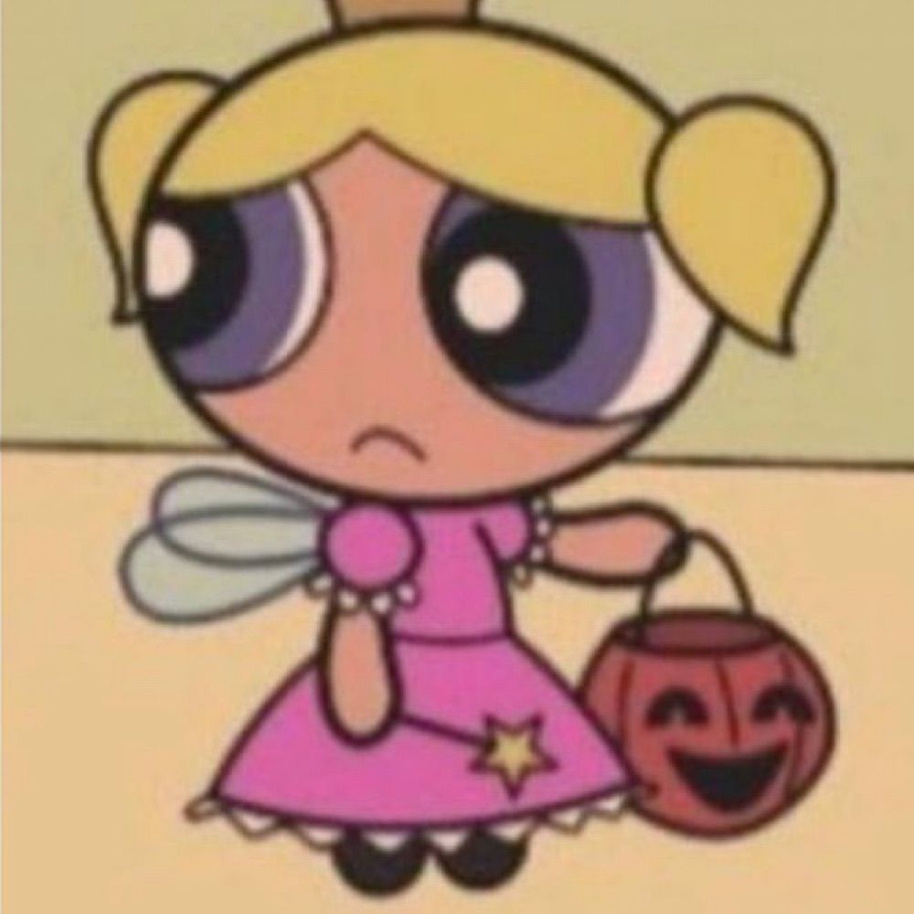 mynena 🎃