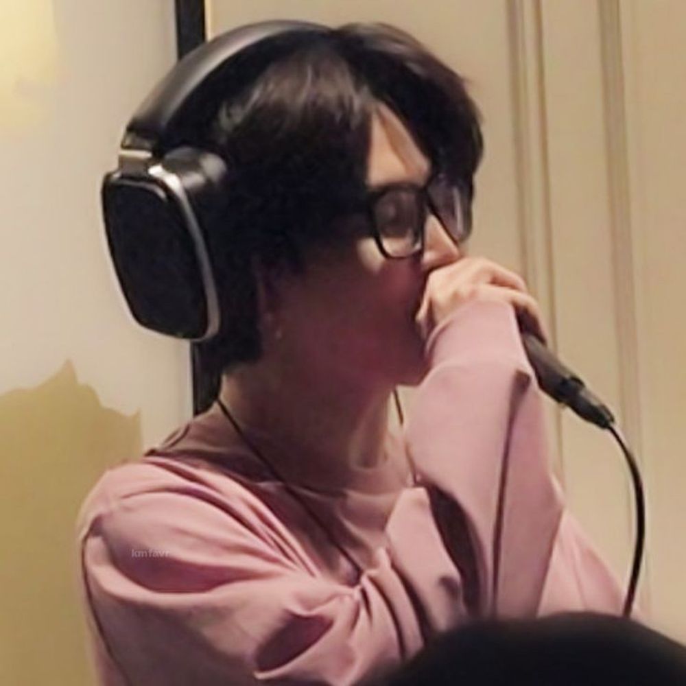 nona⁷ | está com saudades do bangtan 𝜗୧ ۫ ׅ