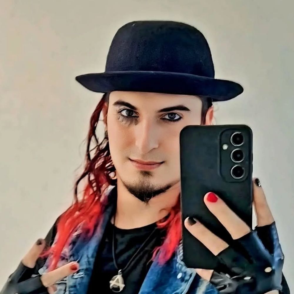 Pedro Levove 🏴🚩
