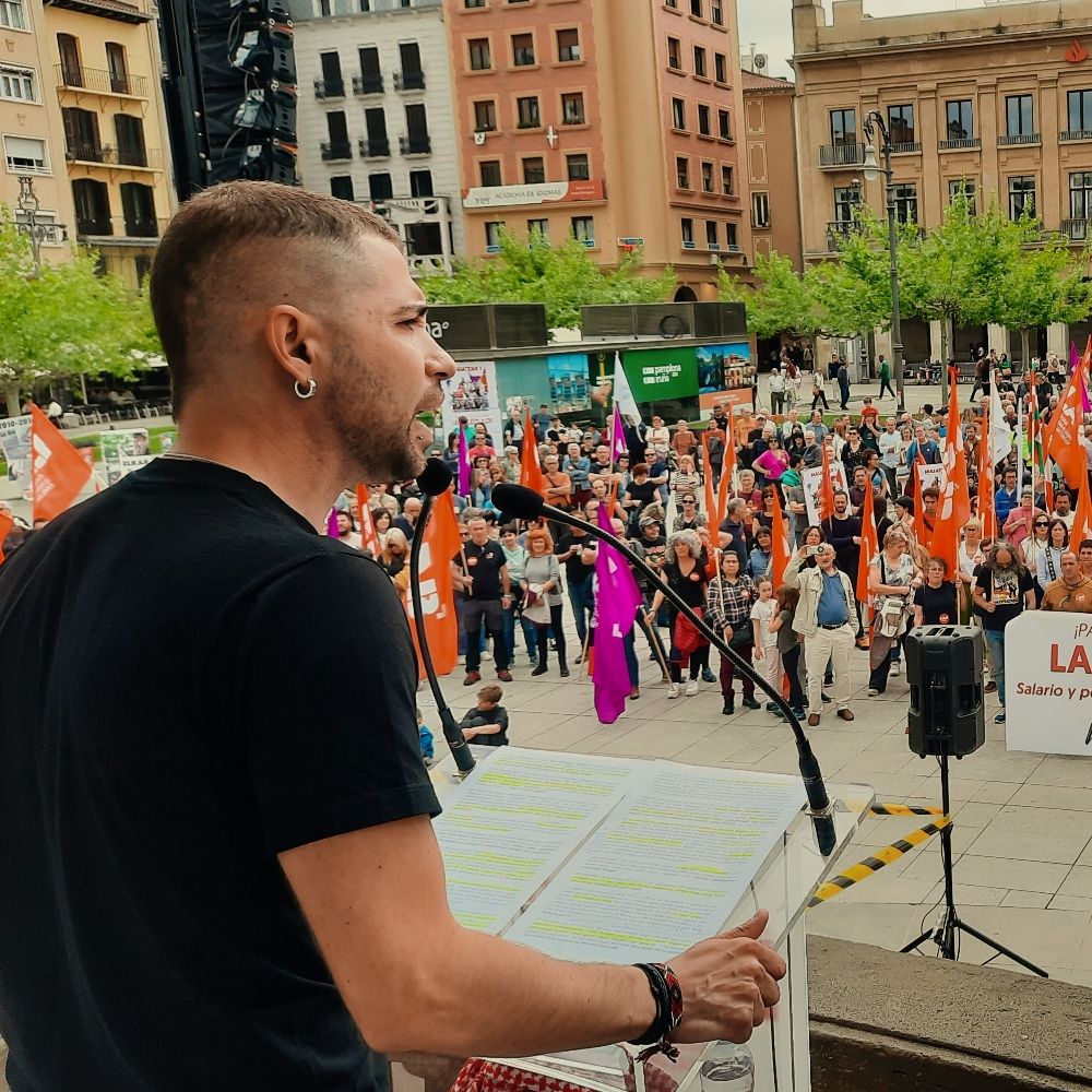 Imanol Karrera