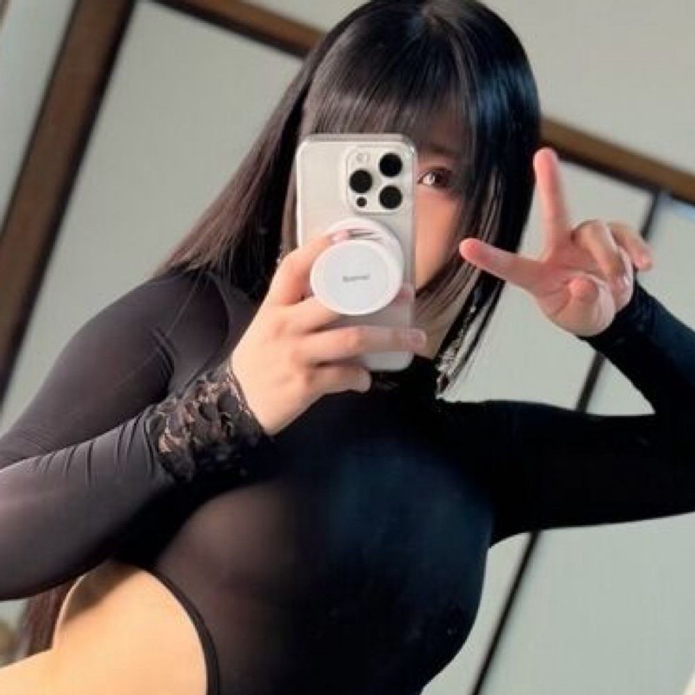 月山月子